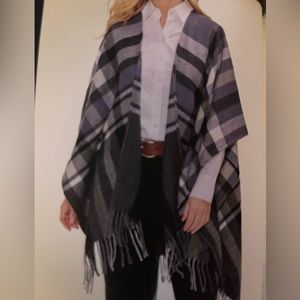 NWT - Banana Republic Cashmere Blend Wrap w/Fringe Detail One Size Fits All